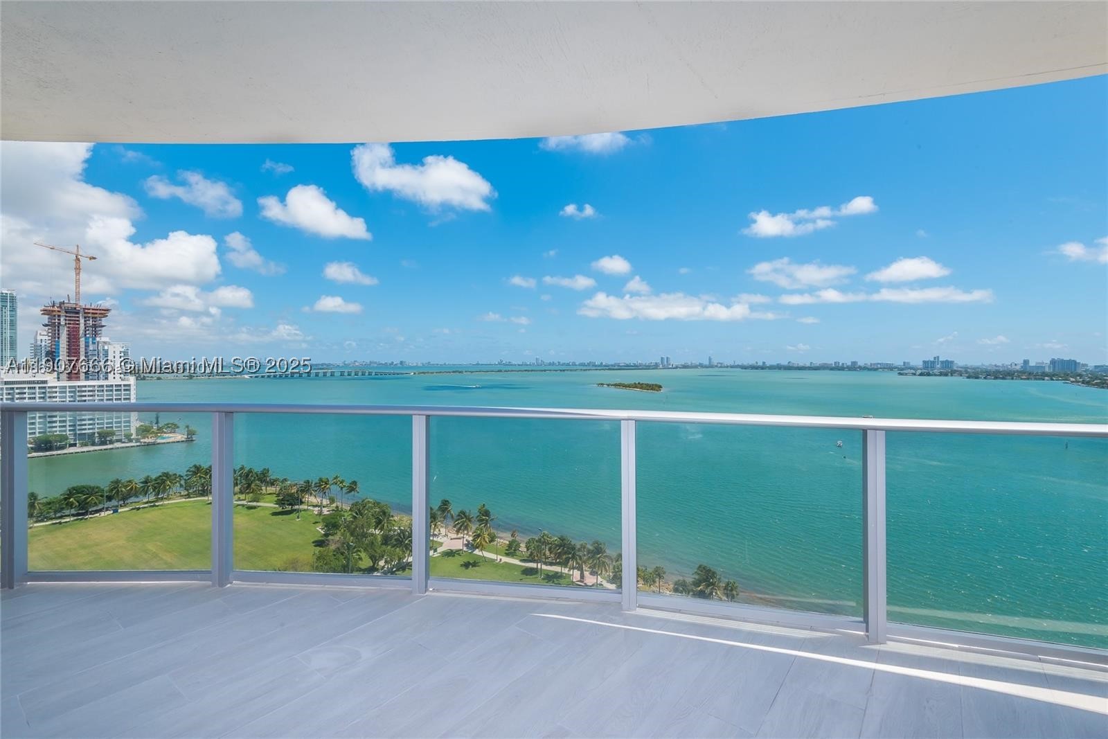 488 NE 18th St #1815, Miami FL 33132