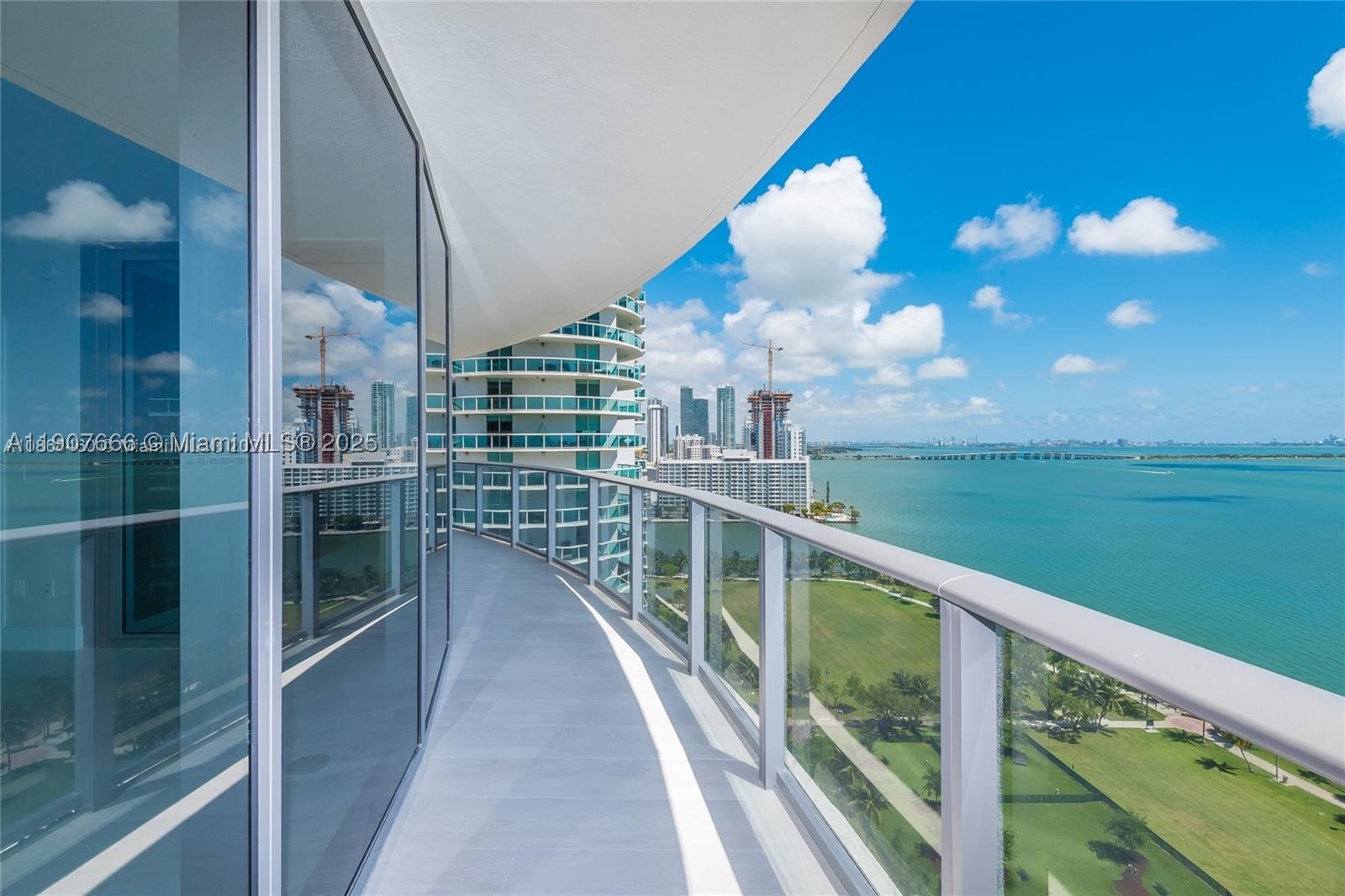 488 NE 18th St #1815, Miami FL 33132