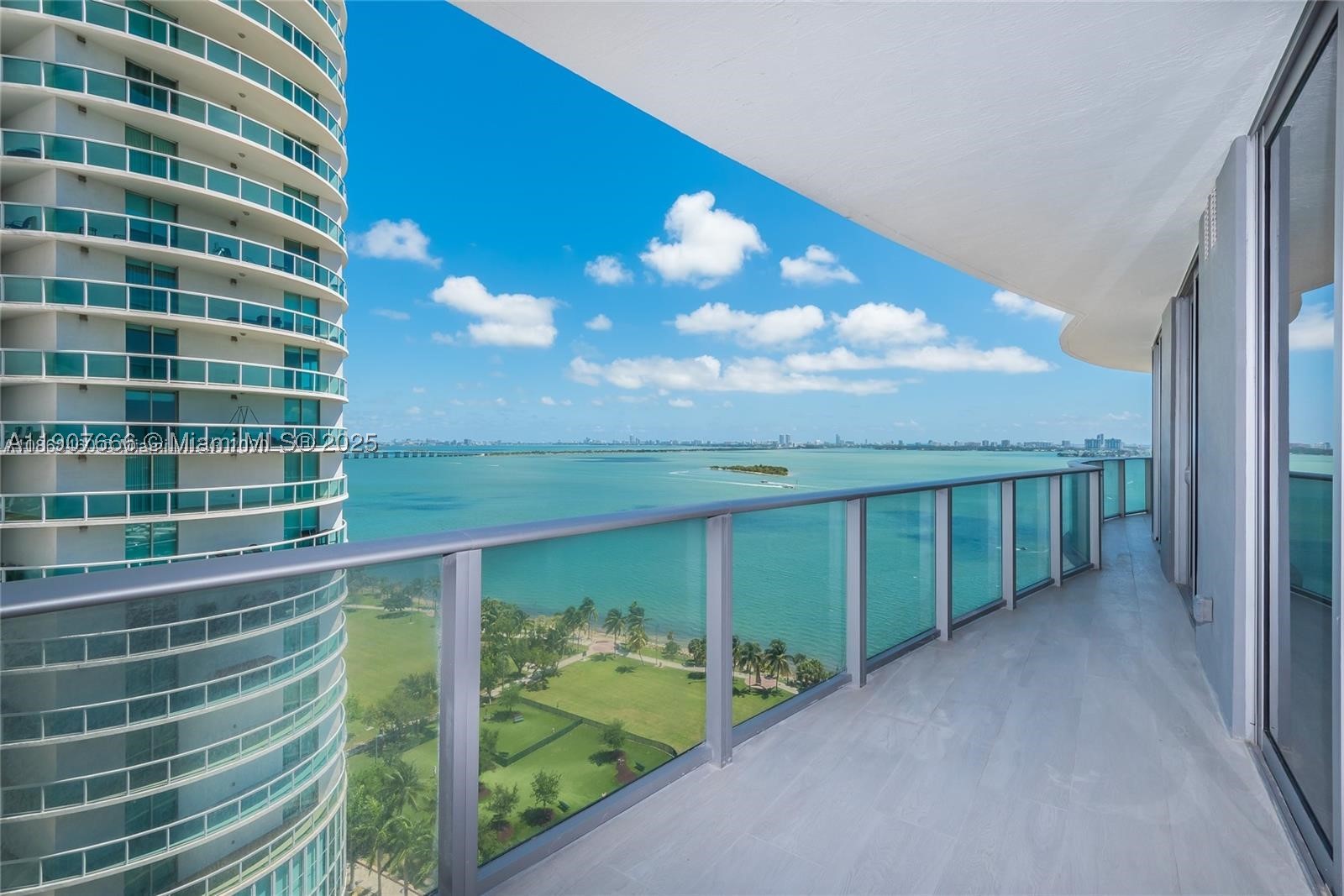 488 NE 18th St #1815, Miami FL 33132