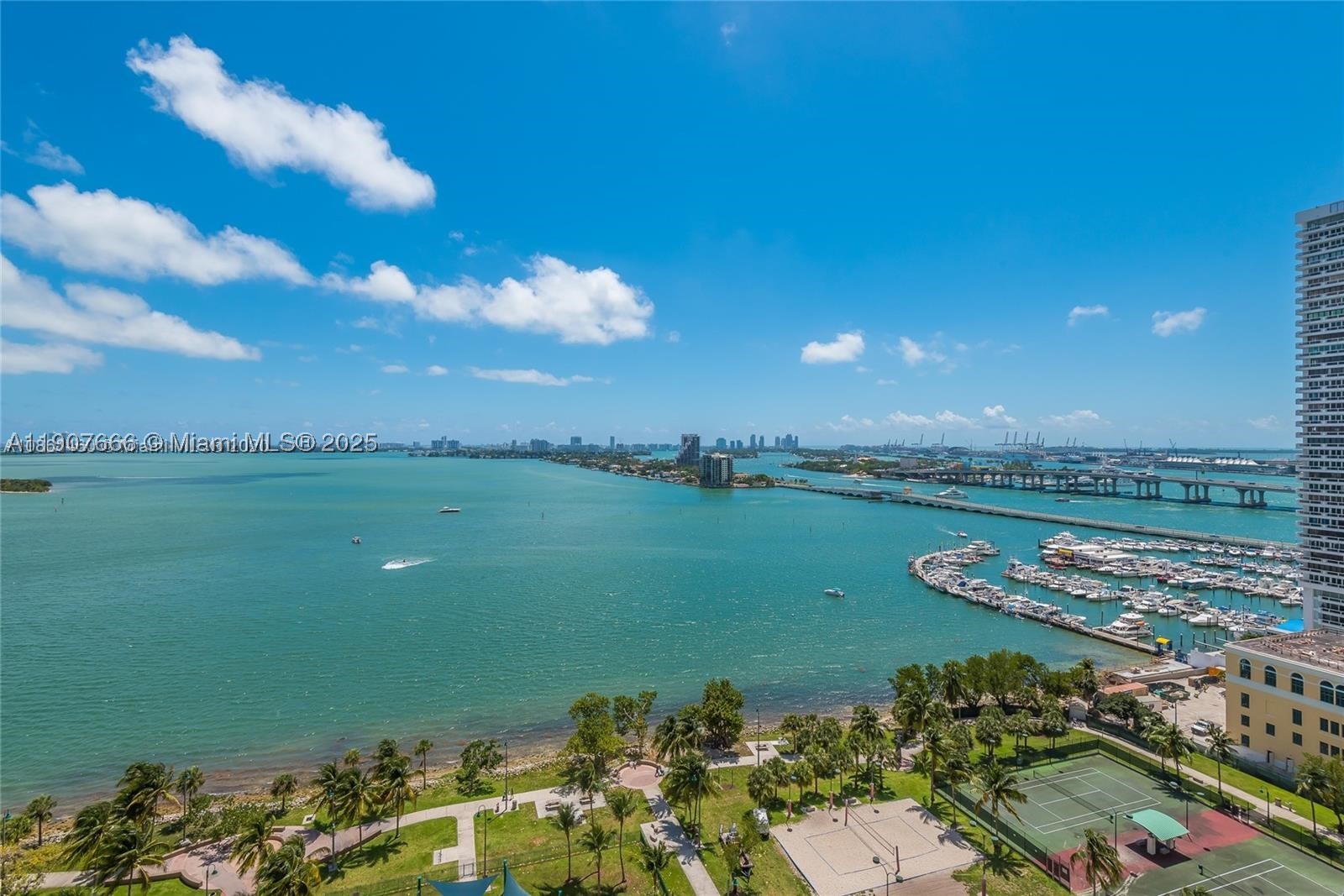 488 NE 18th St #1815, Miami FL 33132