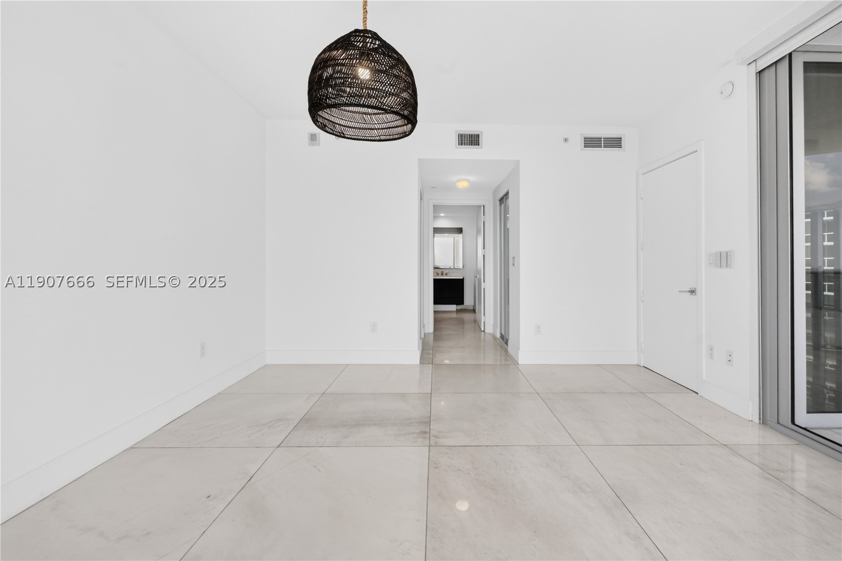 488 NE 18th St #1815, Miami FL 33132