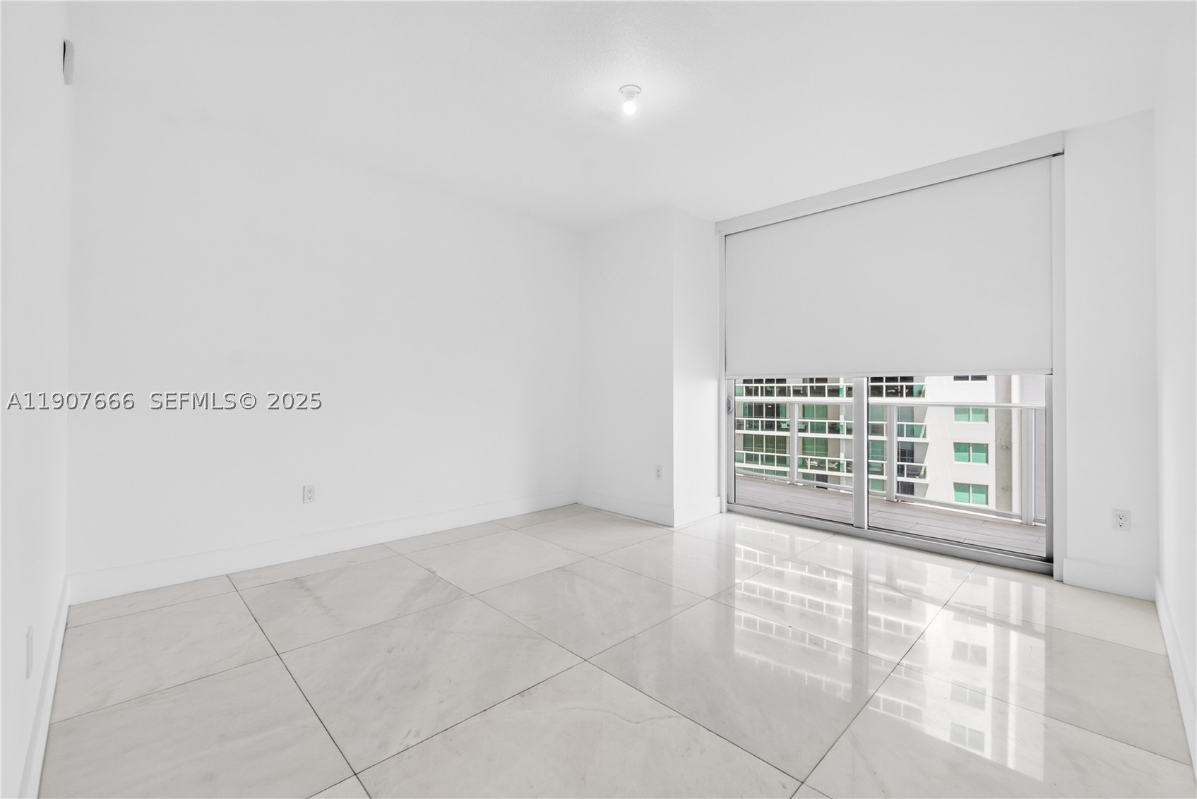 488 NE 18th St #1815, Miami FL 33132