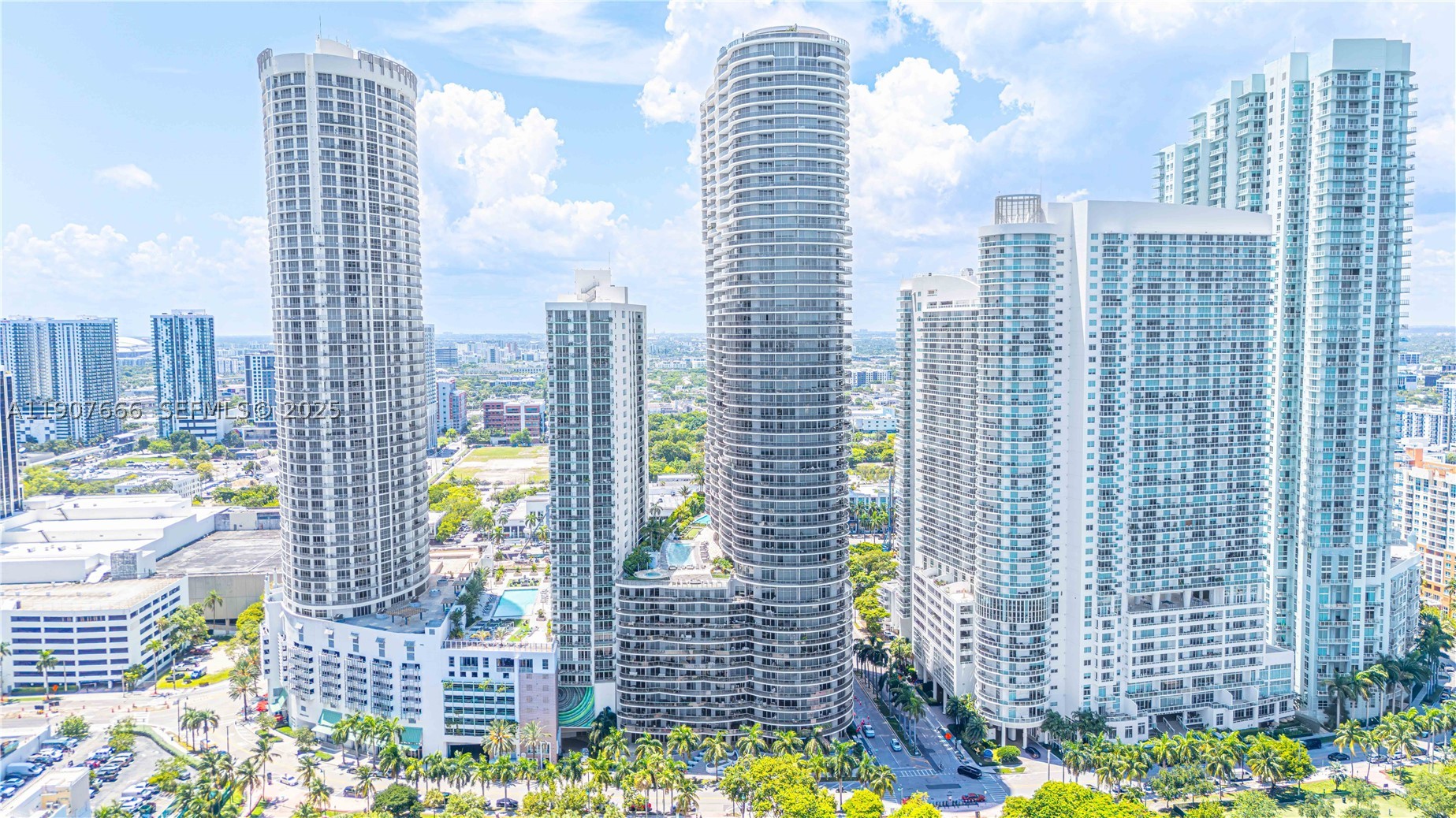 488 NE 18th St #1815, Miami FL 33132