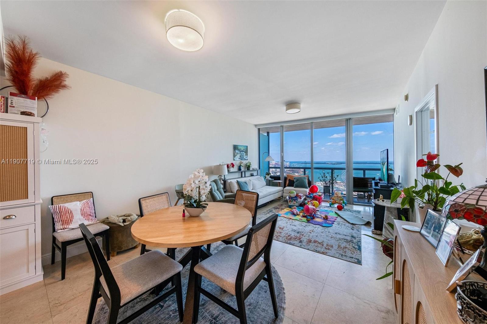 888 Biscayne Blvd #3207, Miami FL 33132
