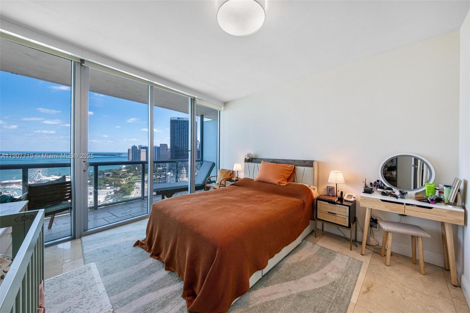 888 Biscayne Blvd #3207, Miami FL 33132