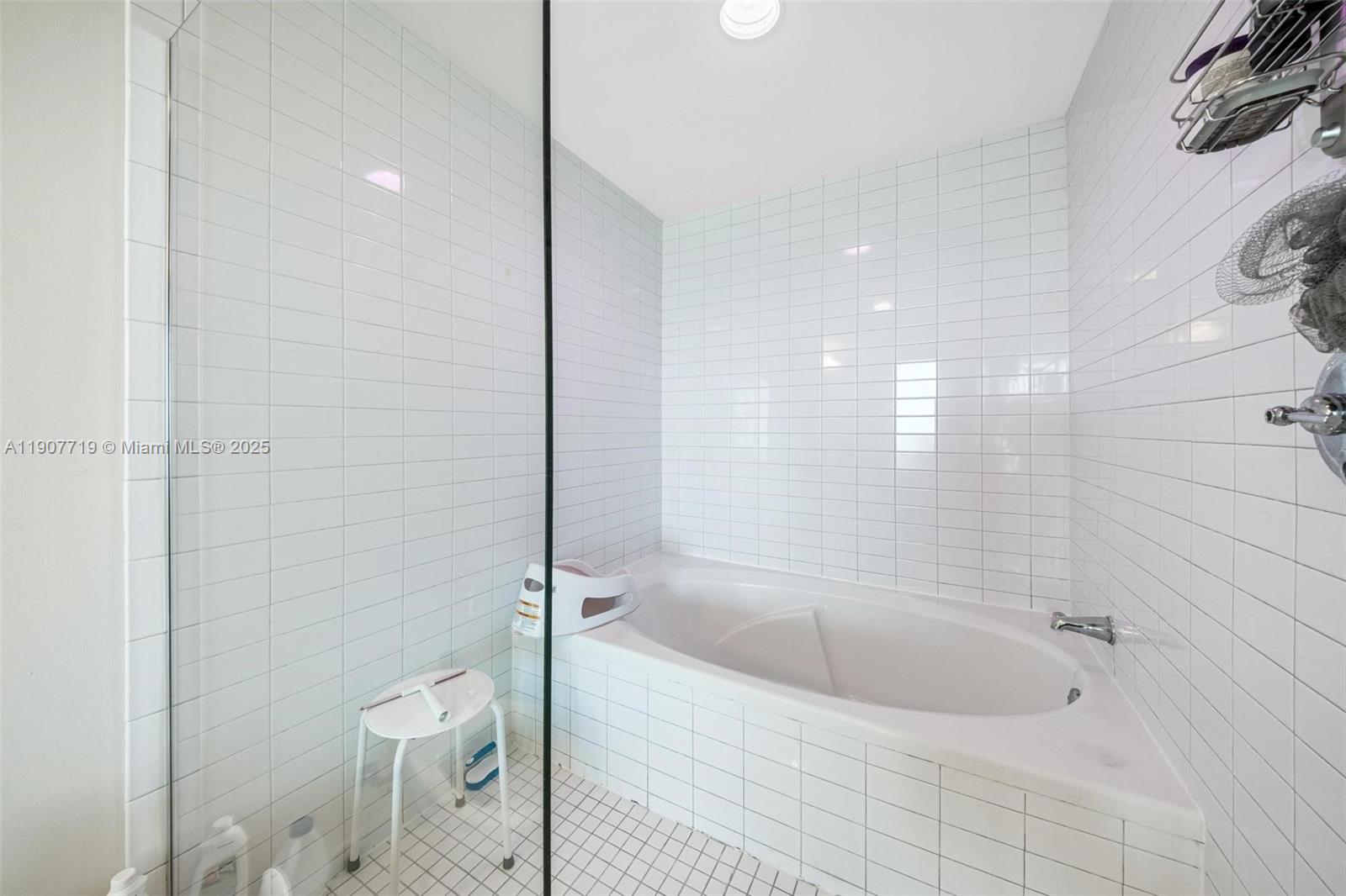 888 Biscayne Blvd #3207, Miami FL 33132