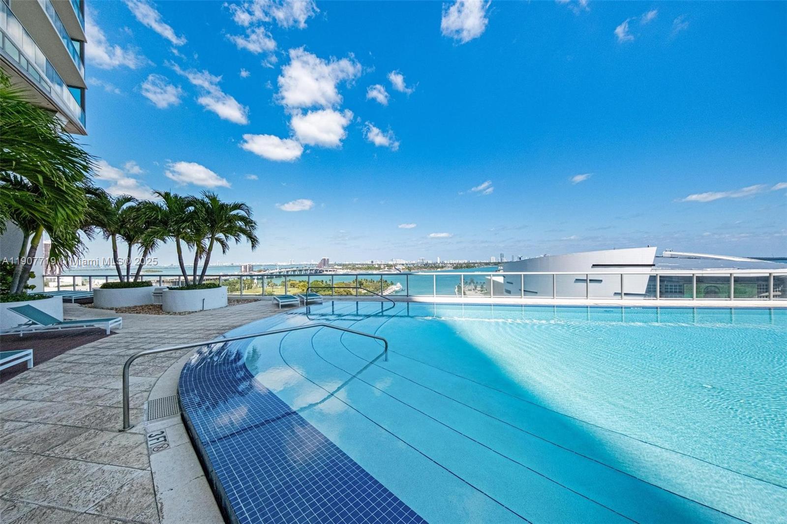 888 Biscayne Blvd #3207, Miami FL 33132