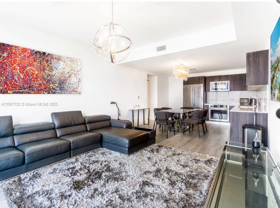2960 NE 207th St APT 912, Aventura FL 33180