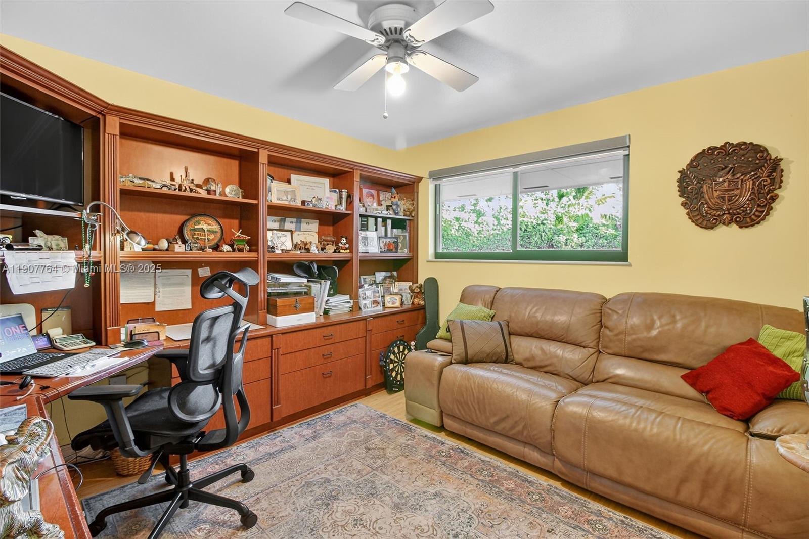 15010 Dunbarton Pl, Miami Lakes FL 33016