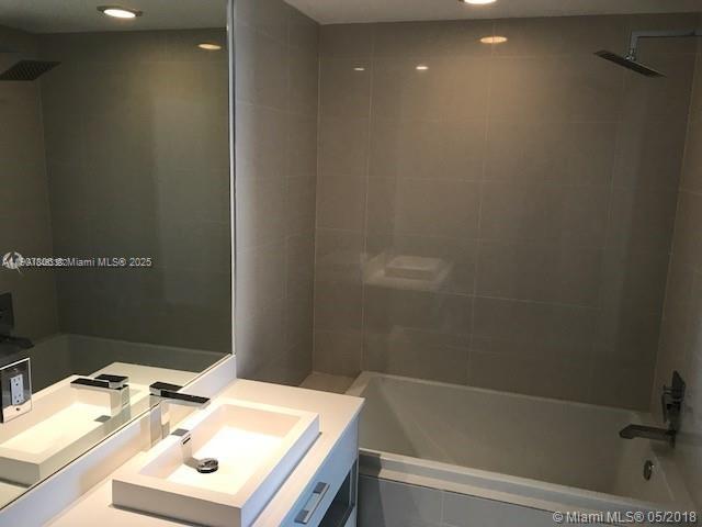 55 SW 9th St #2510, Miami FL 33130