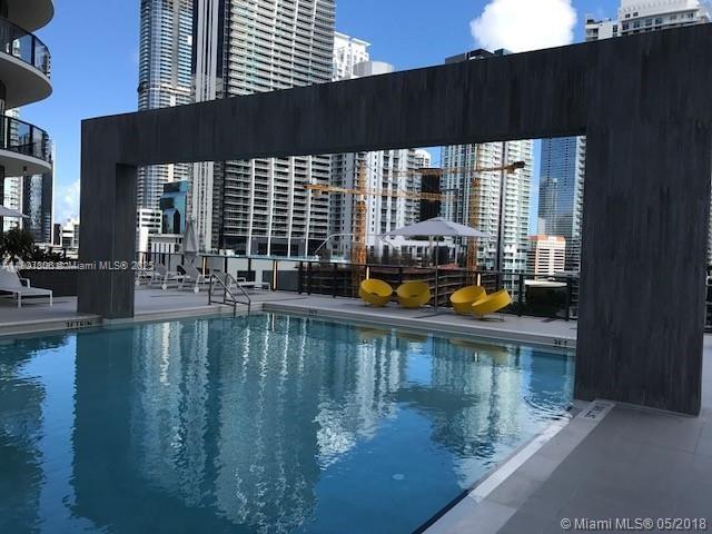 55 SW 9th St #2510, Miami FL 33130