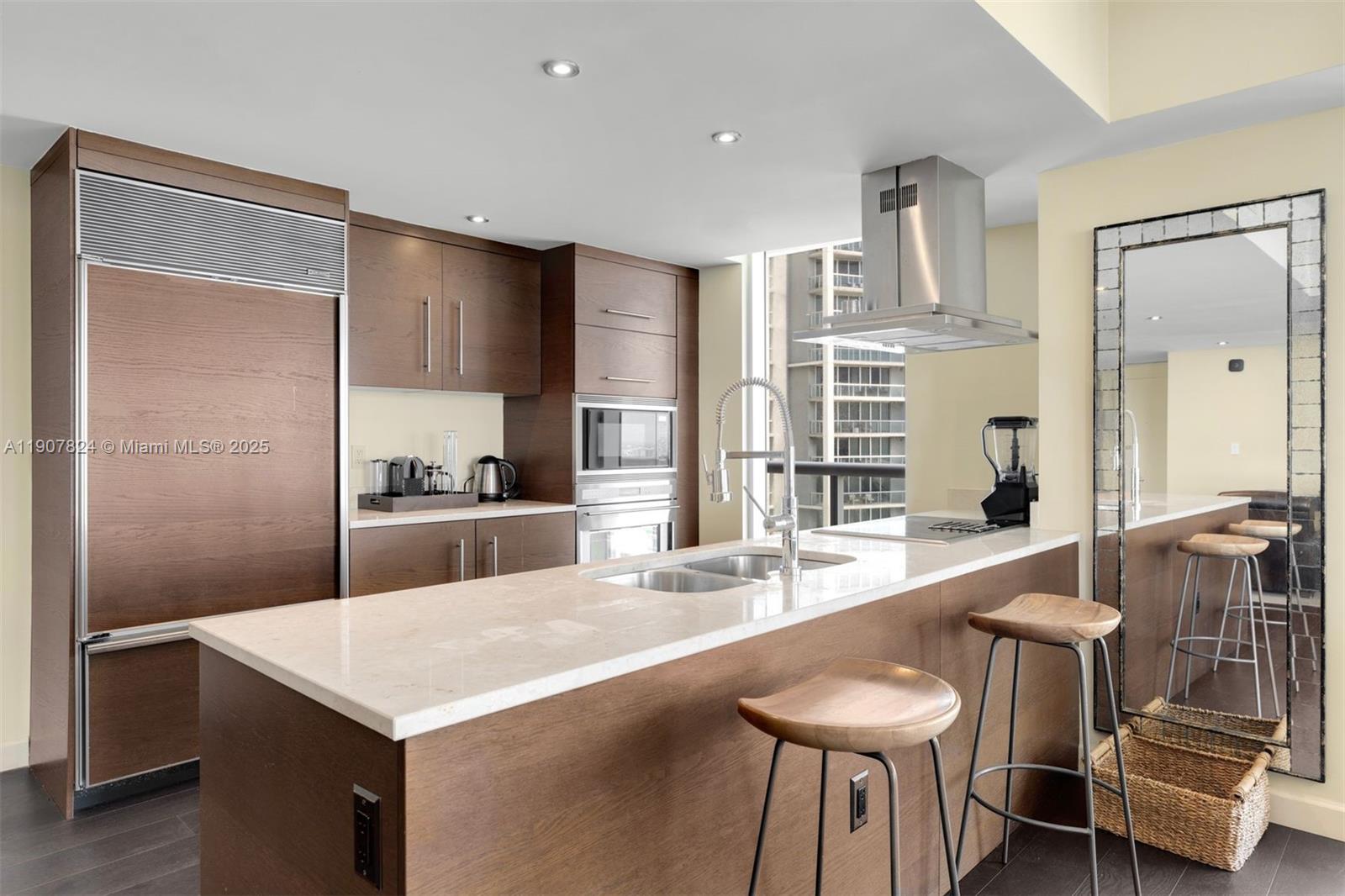 495 Brickell Ave #4502, Miami FL 33131