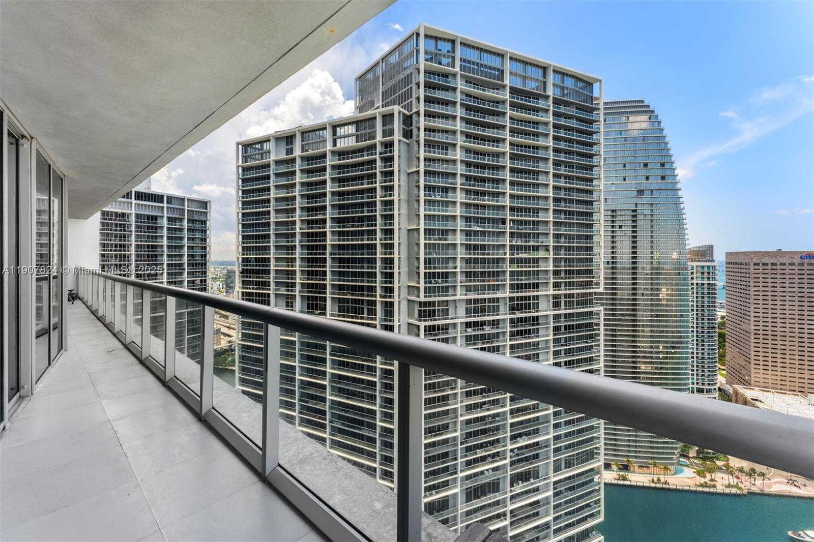 495 Brickell Ave #4502, Miami FL 33131