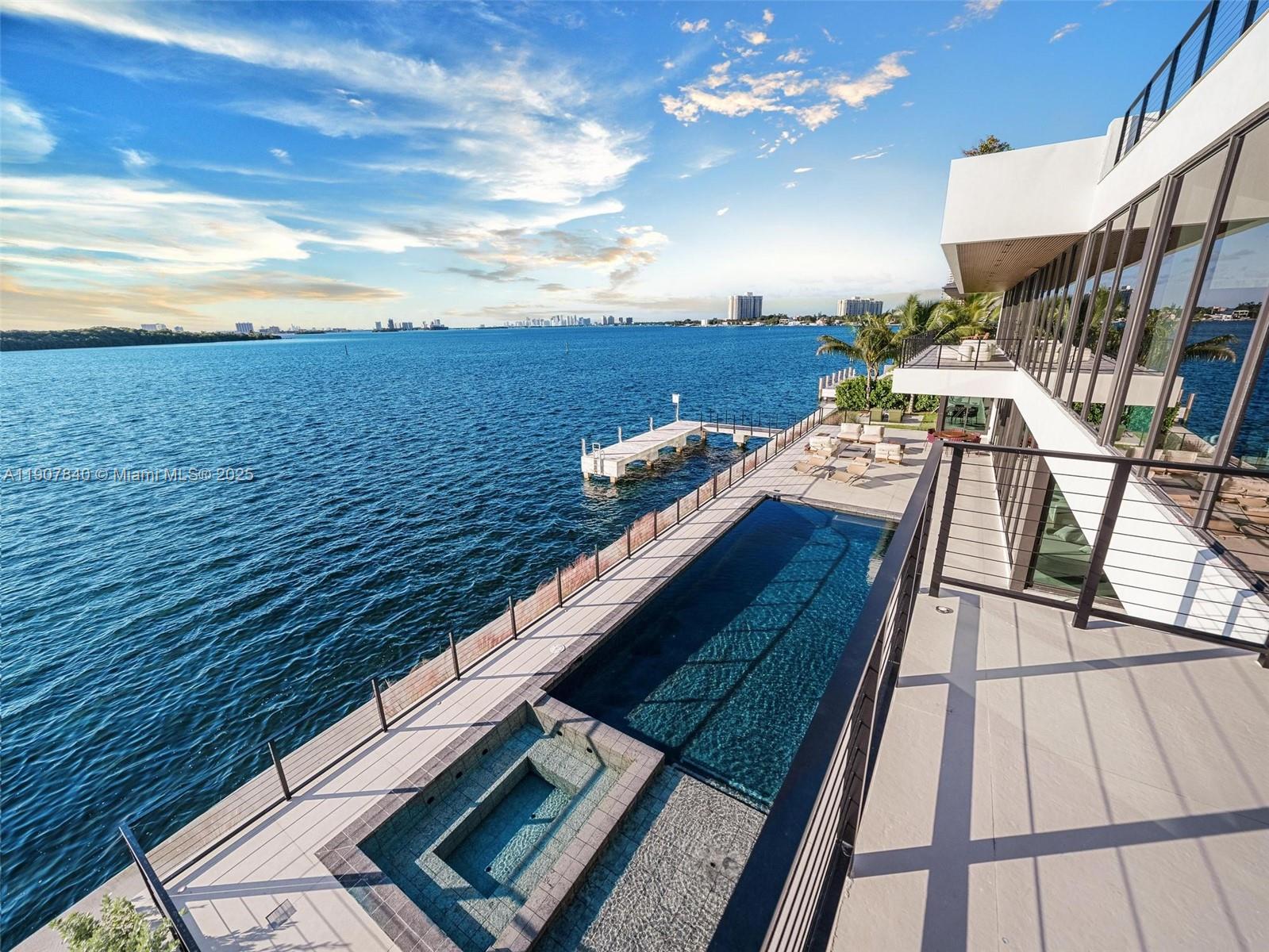 11400 N Bayshore Dr, North Miami FL 33181
