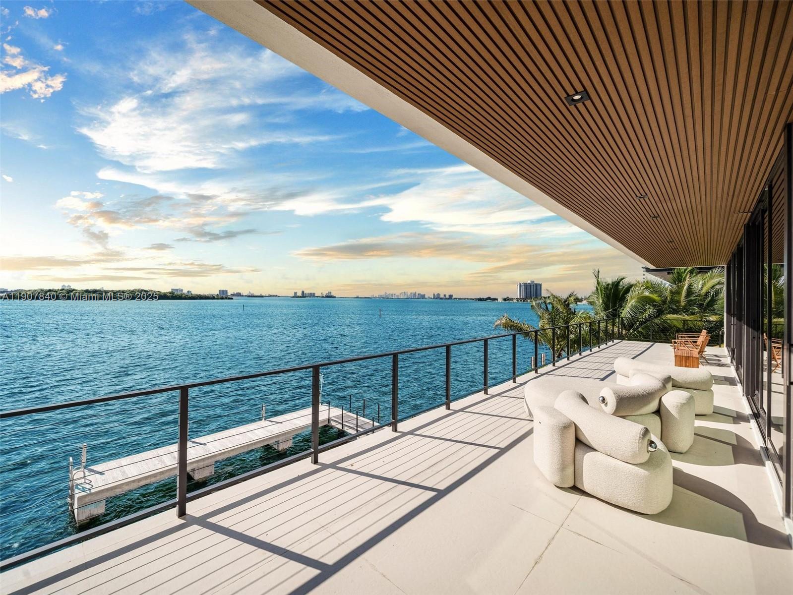 11400 N Bayshore Dr, North Miami FL 33181