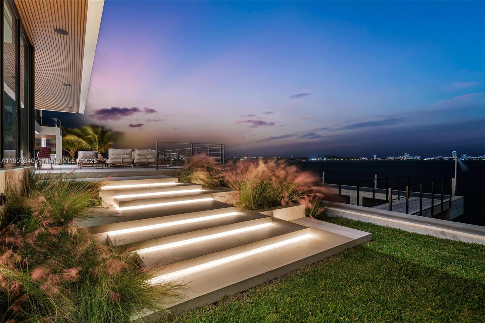 11400 N Bayshore Dr, North Miami FL 33181