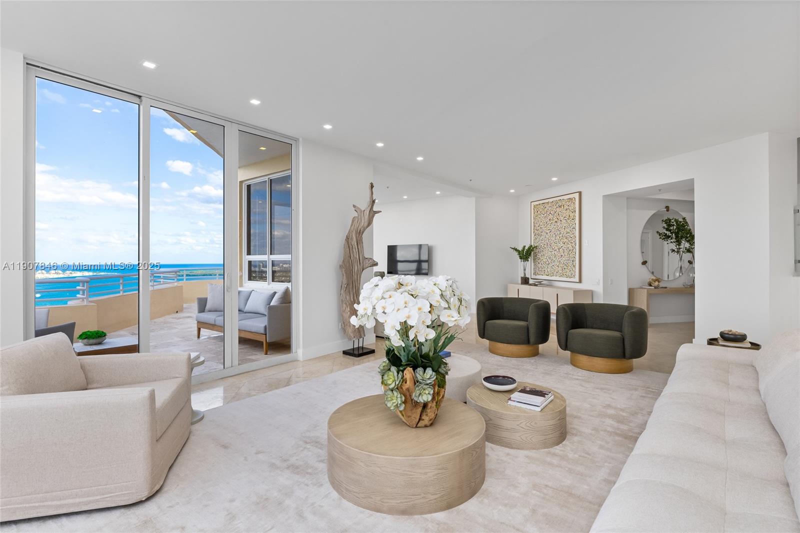 808 Brickell Key Dr #3901, Miami FL 33131