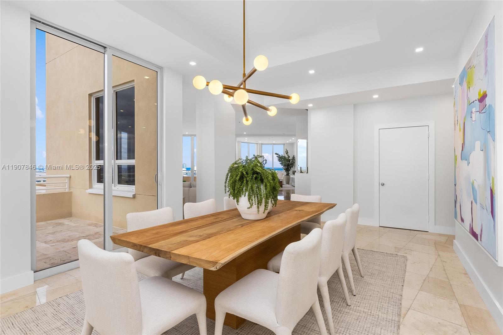 808 Brickell Key Dr #3901, Miami FL 33131