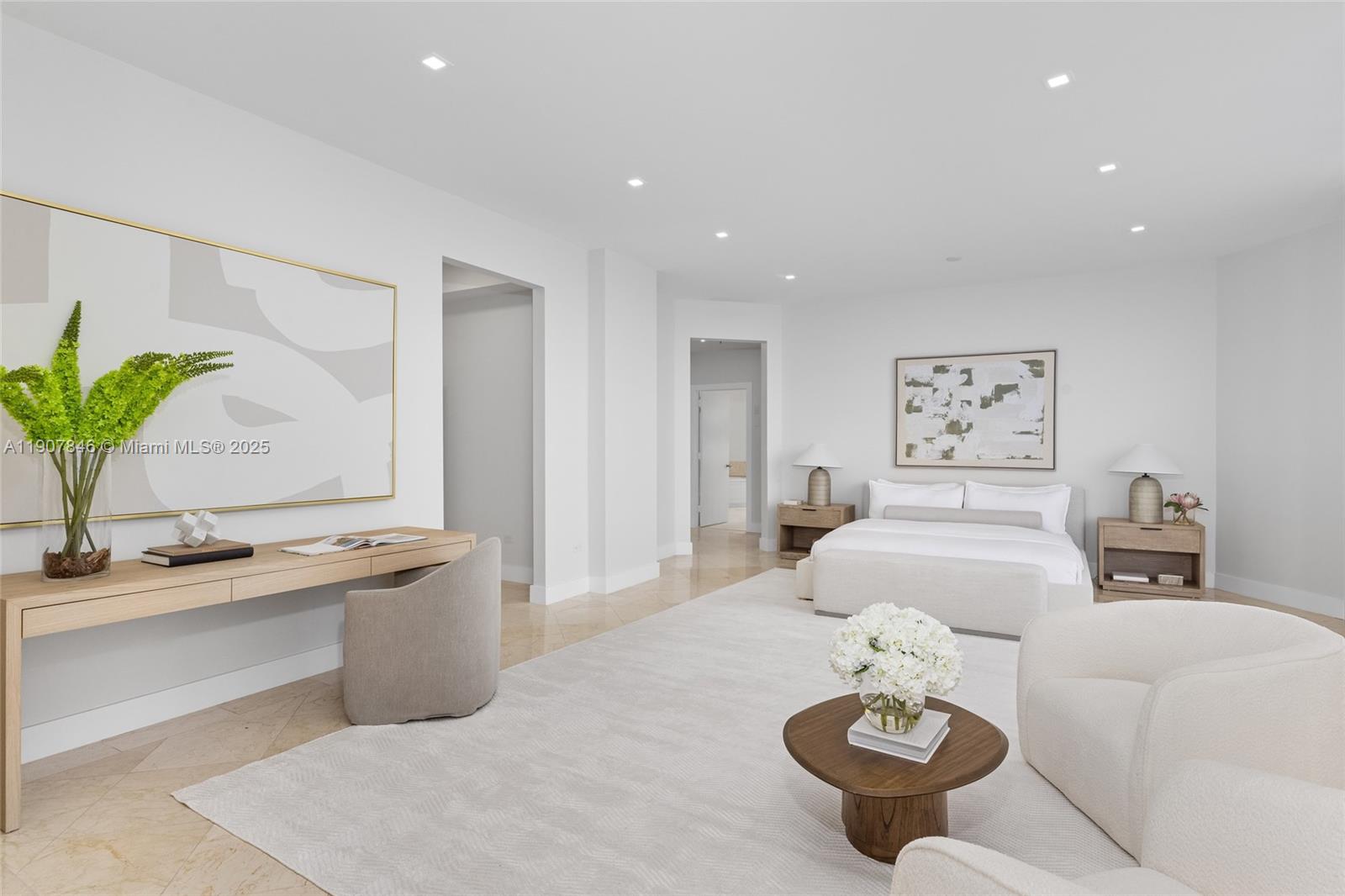 808 Brickell Key Dr #3901, Miami FL 33131