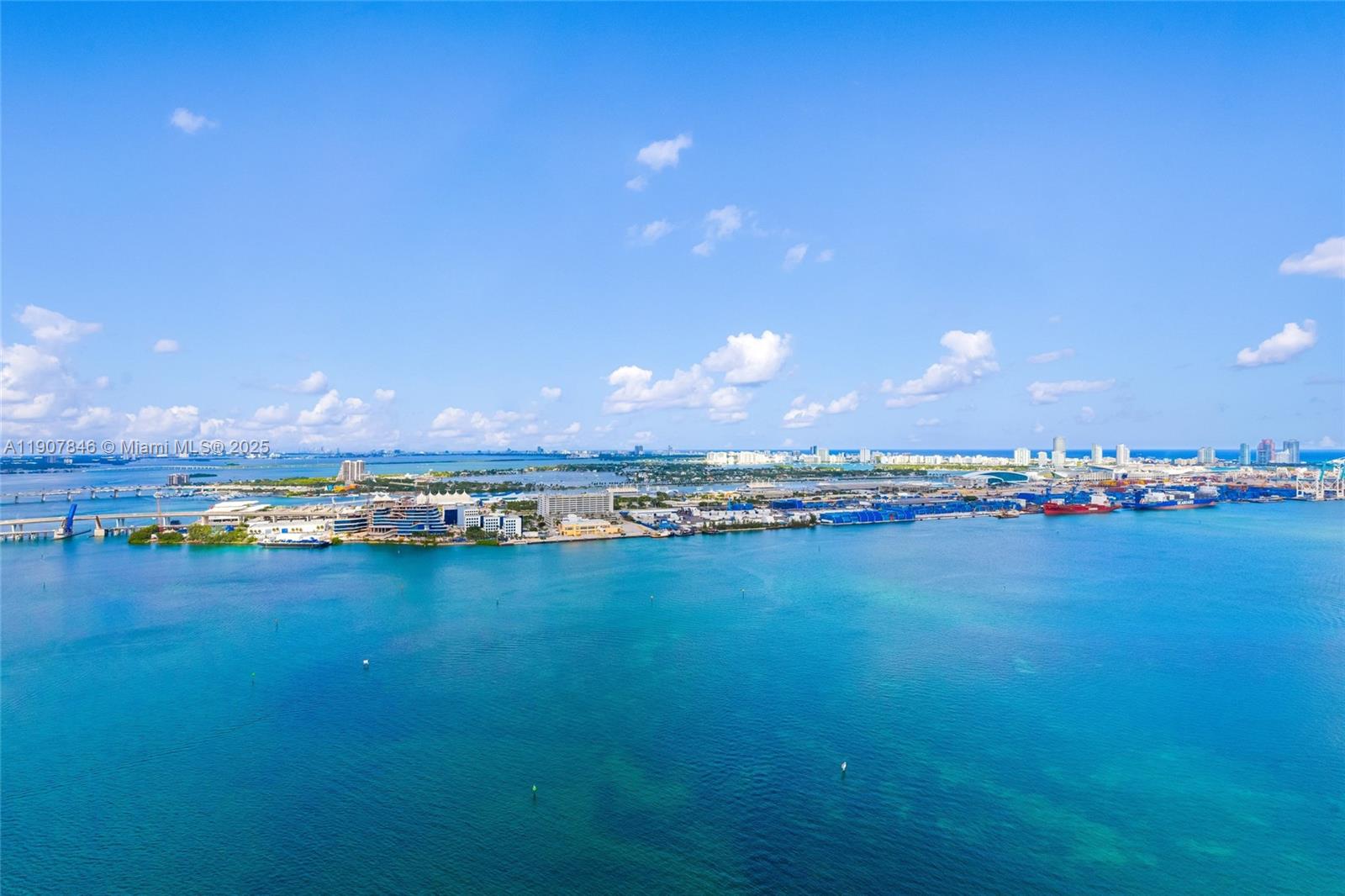 808 Brickell Key Dr #3901, Miami FL 33131
