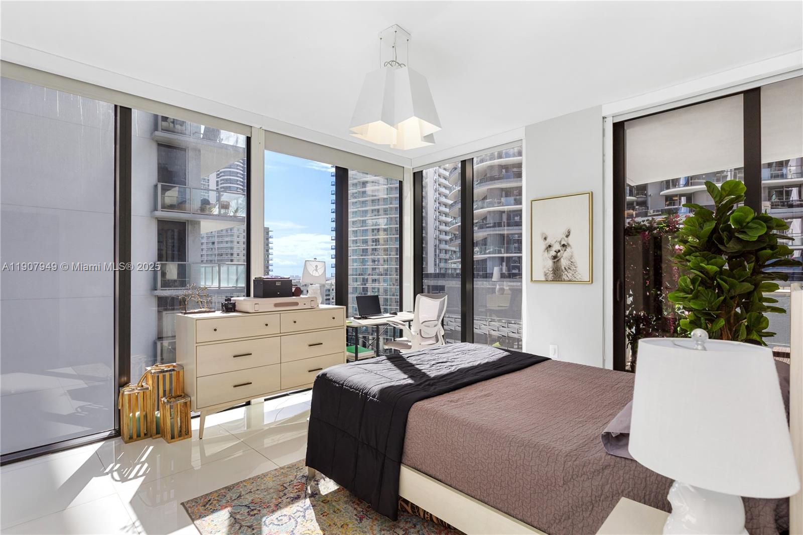 1010 Brickell Ave #1806, Miami FL 33131