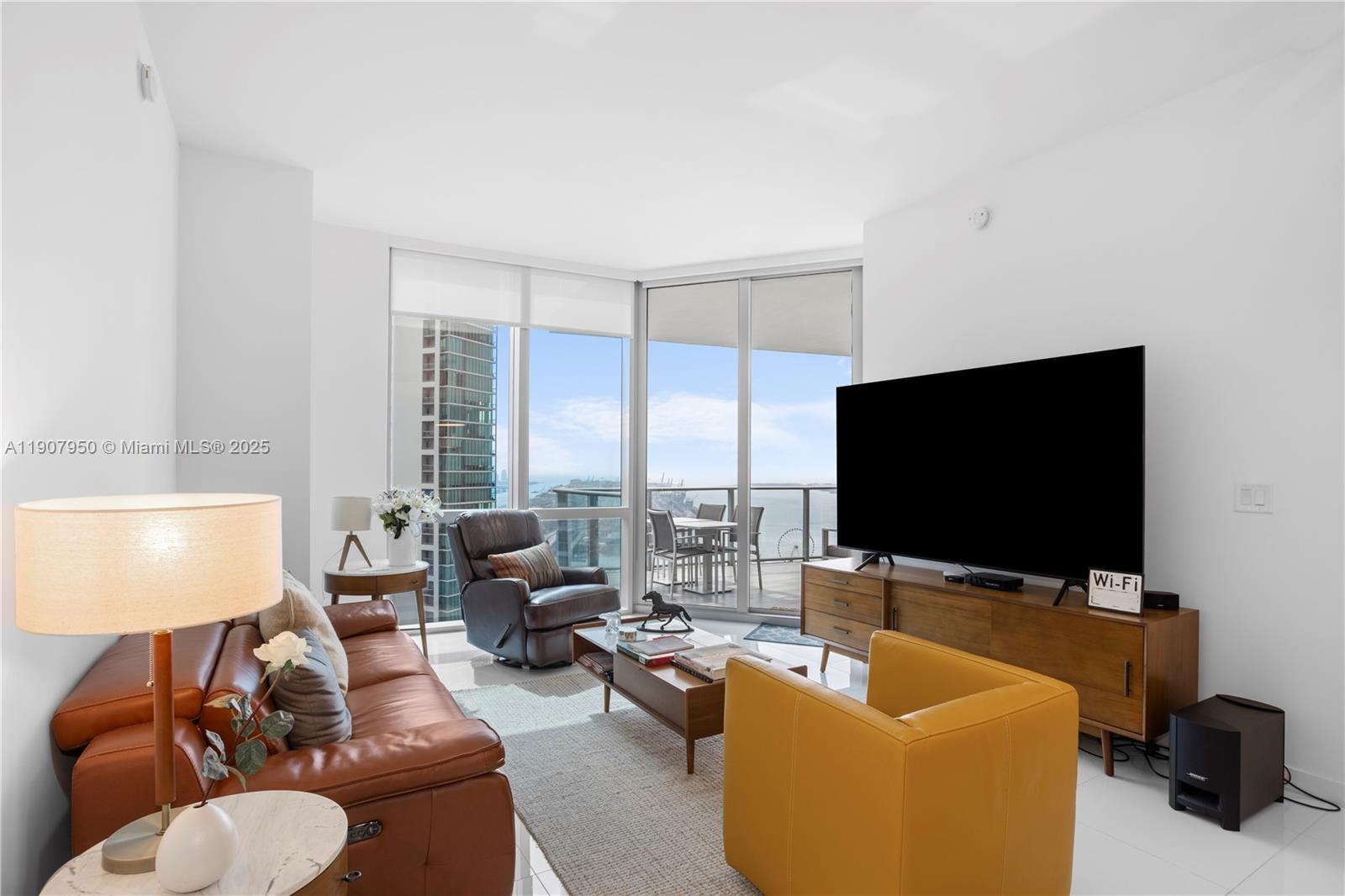 851 NE 1st Ave #3907, Miami FL 33132