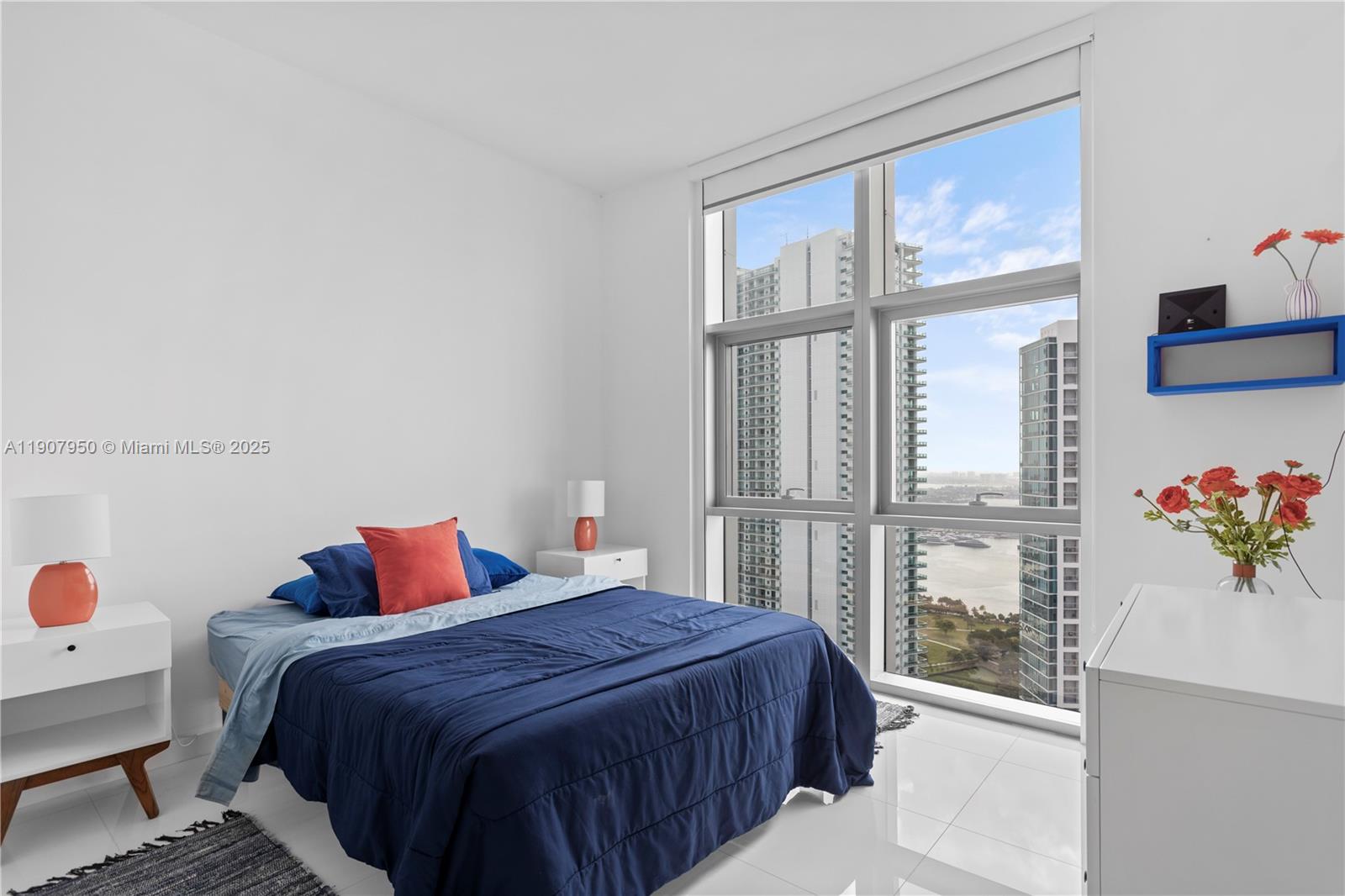 851 NE 1st Ave #3907, Miami FL 33132