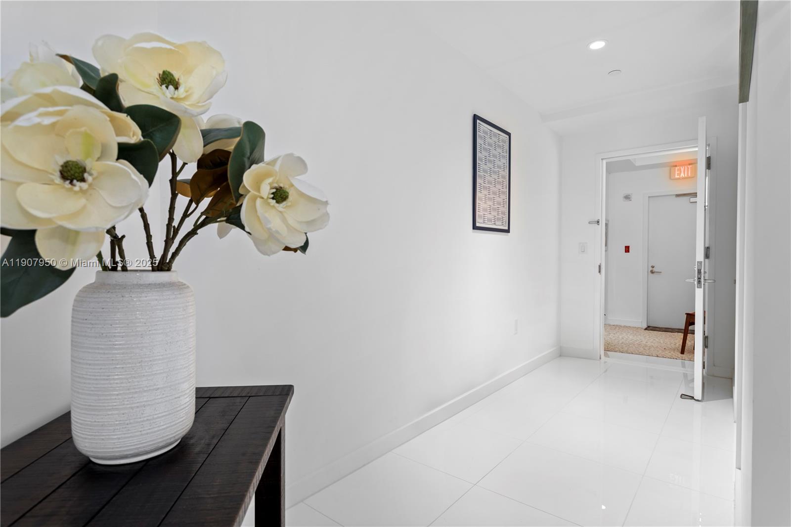 851 NE 1st Ave #3907, Miami FL 33132