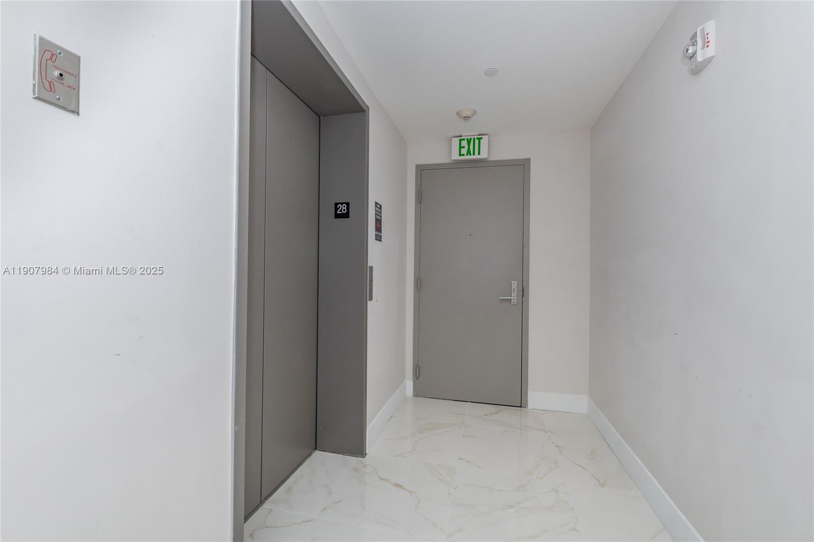 488 NE 18th St #2810, Miami FL 33132