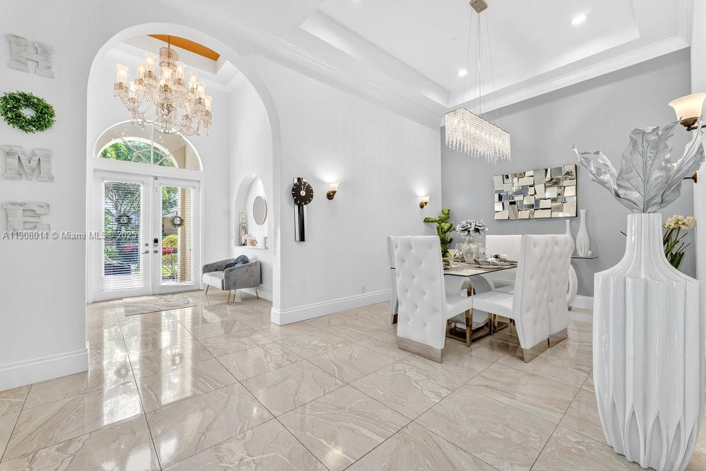 6313 Paradise Cv, West Palm Beach FL 33411