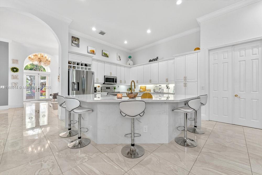 6313 Paradise Cv, West Palm Beach FL 33411