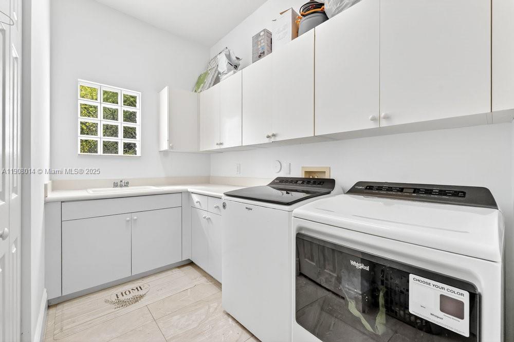 6313 Paradise Cv, West Palm Beach FL 33411