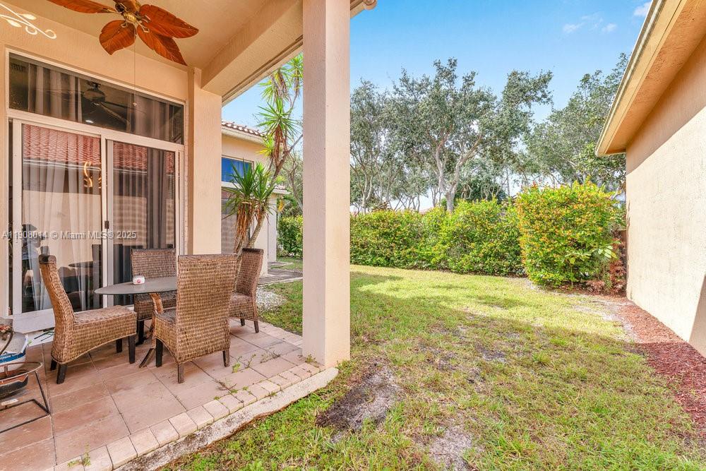6313 Paradise Cv, West Palm Beach FL 33411