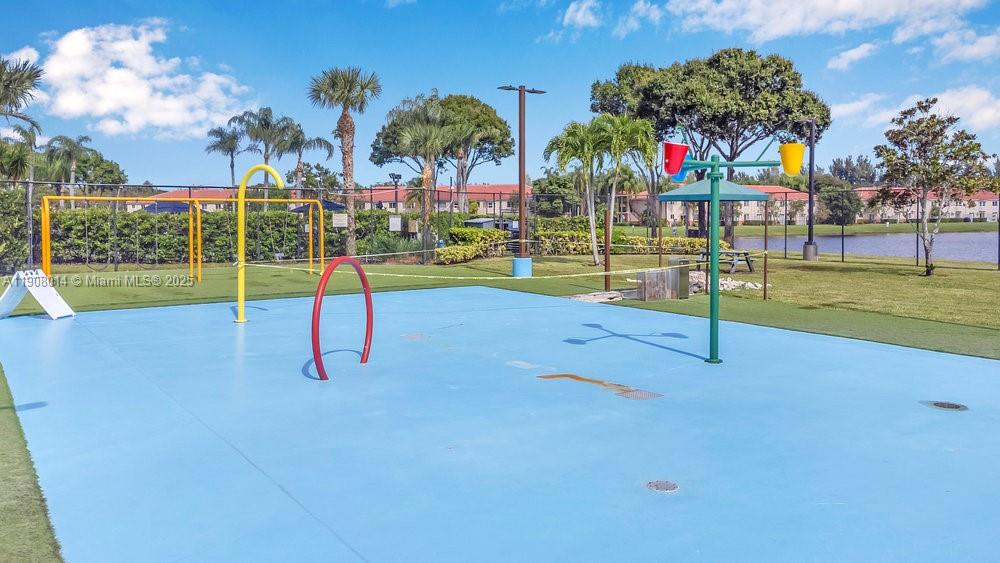 6313 Paradise Cv, West Palm Beach FL 33411