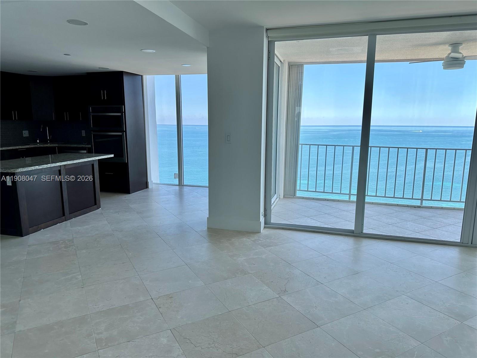 881 Ocean Dr #22E, Key Biscayne FL 33149