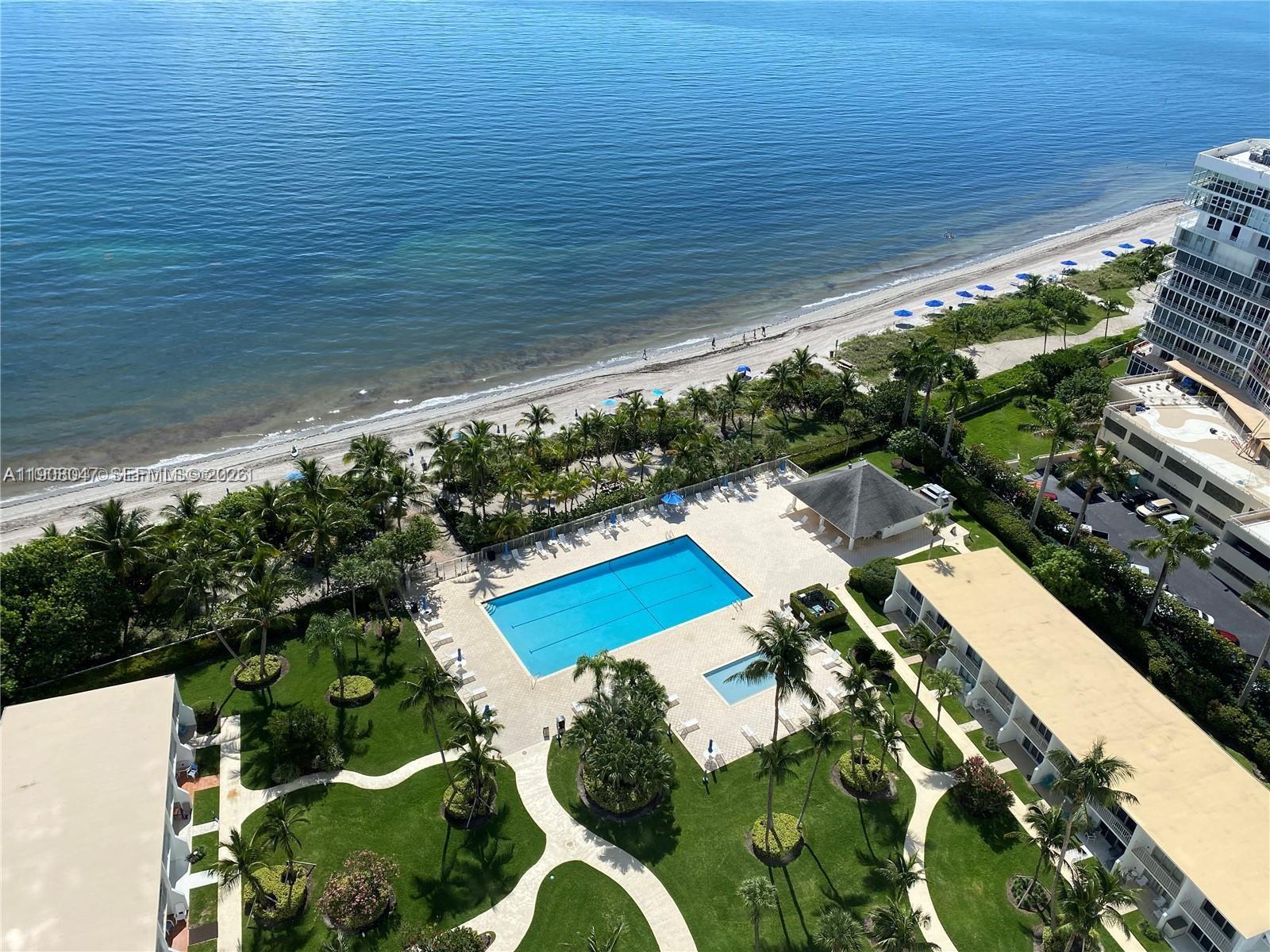 881 Ocean Dr #22E, Key Biscayne FL 33149