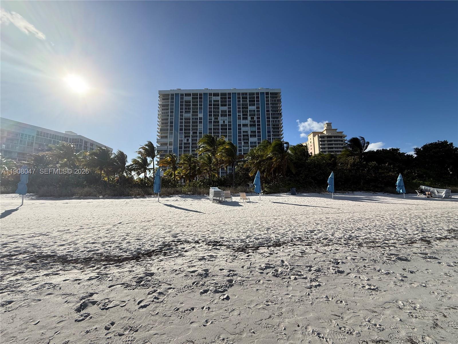 881 Ocean Dr #22E, Key Biscayne FL 33149