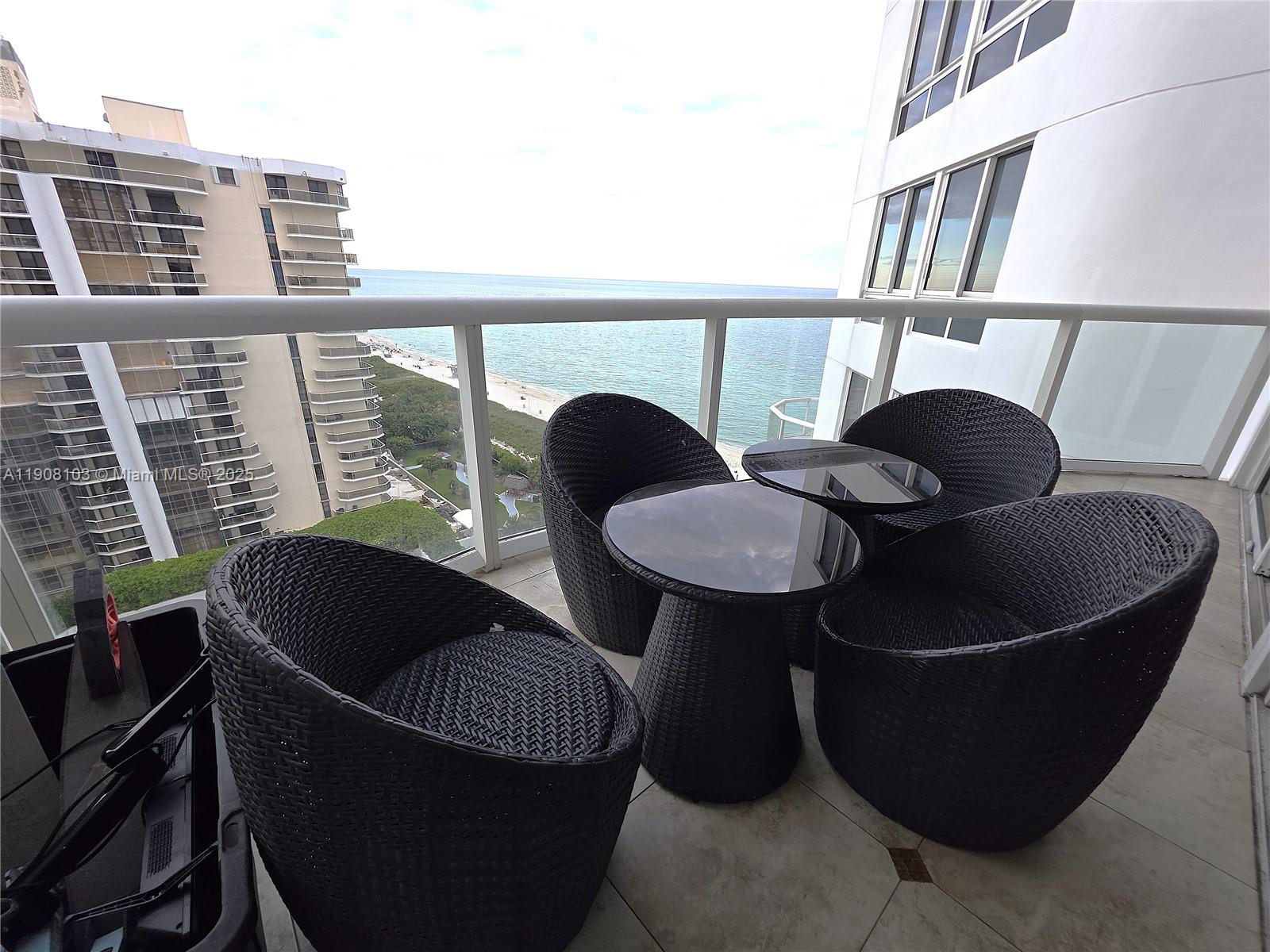 6365 Collins Ave #1511, Miami Beach FL 33141
