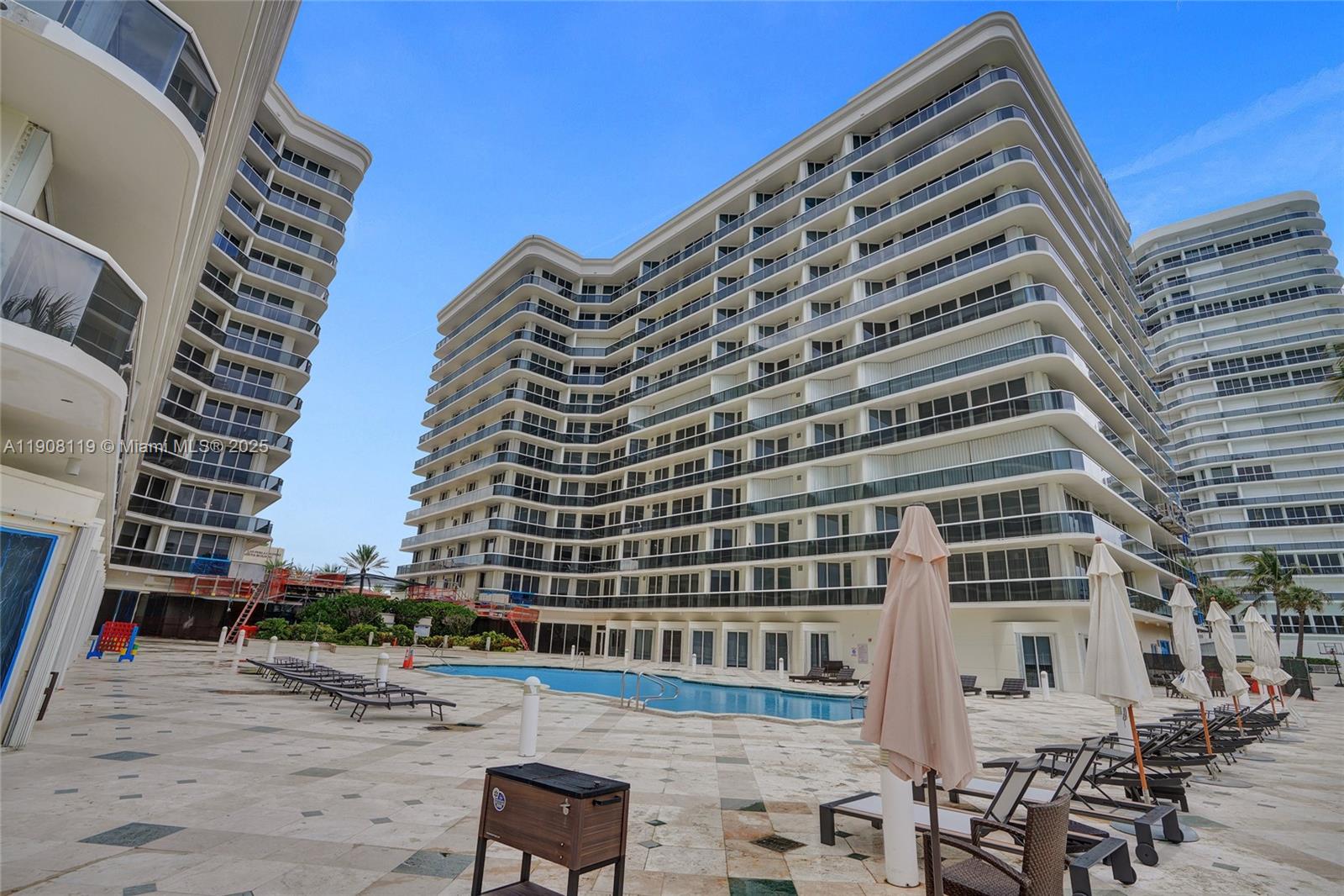 9559 Collins Ave #S2-F, Surfside FL 33154