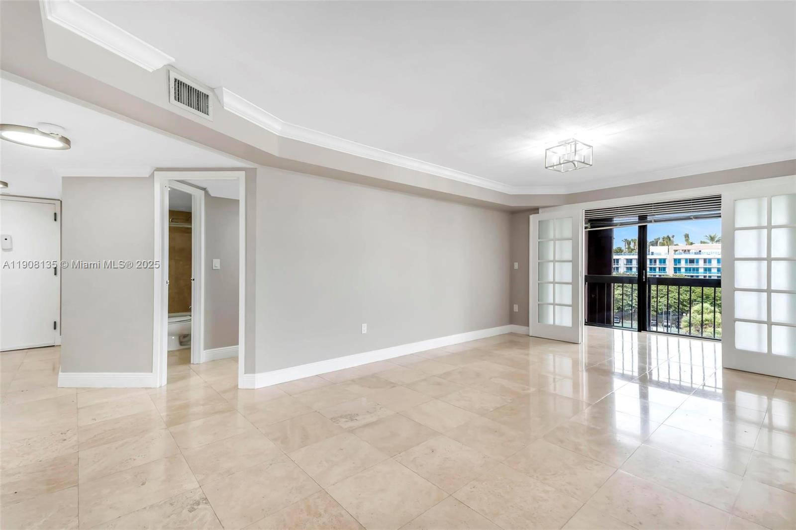 2333 Brickell Ave #517, Miami FL 33129