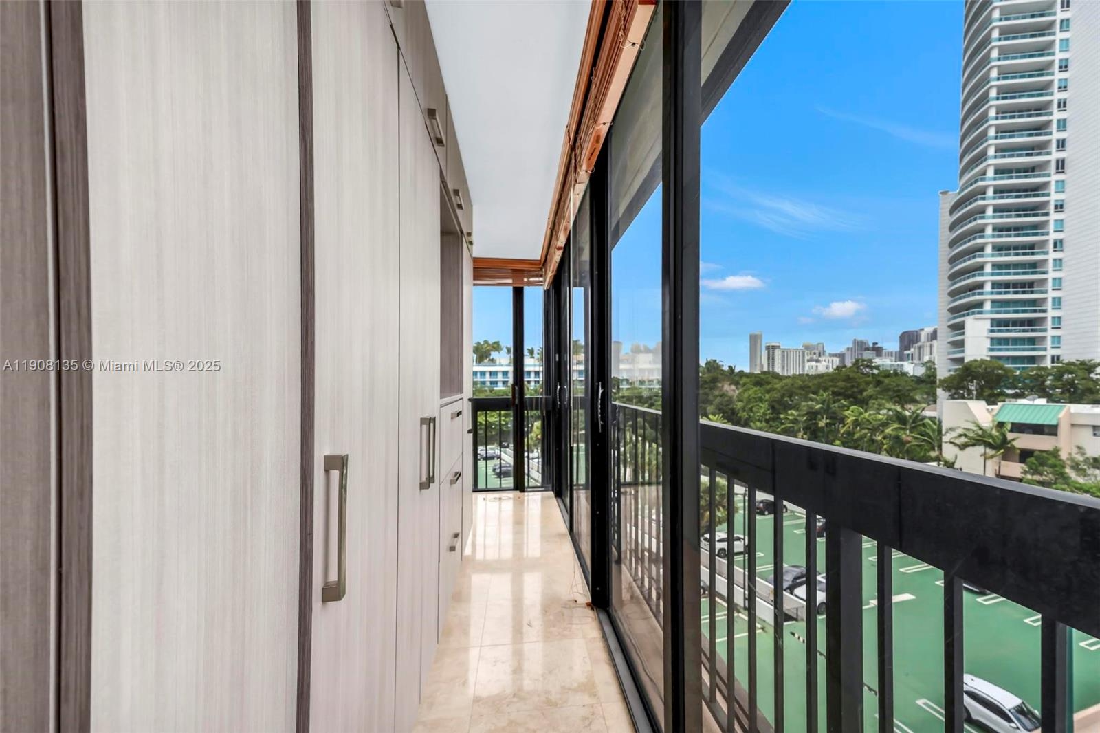 2333 Brickell Ave #517, Miami FL 33129