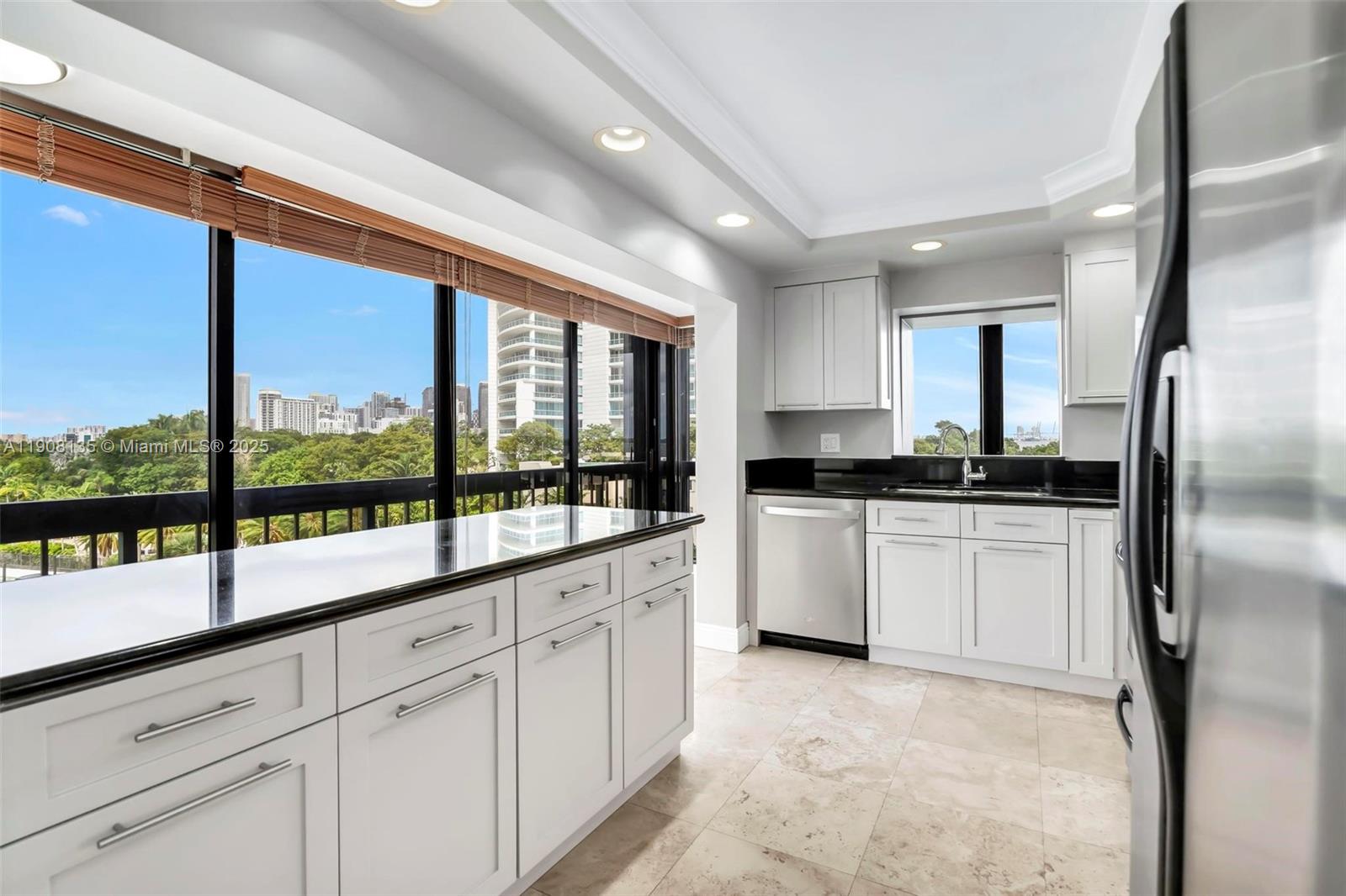 2333 Brickell Ave #517, Miami FL 33129