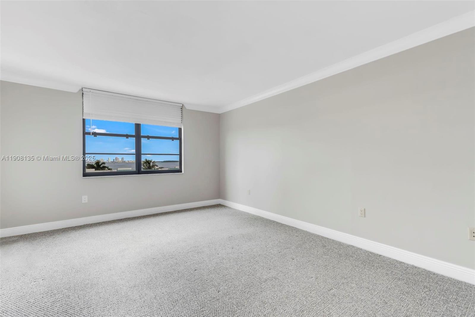 2333 Brickell Ave #517, Miami FL 33129