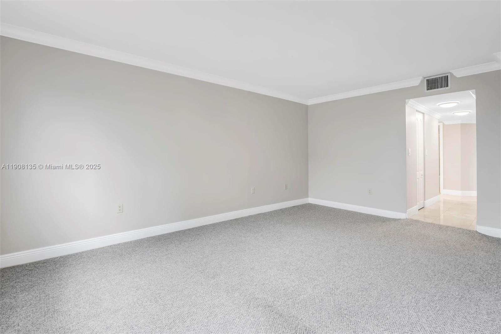 2333 Brickell Ave #517, Miami FL 33129