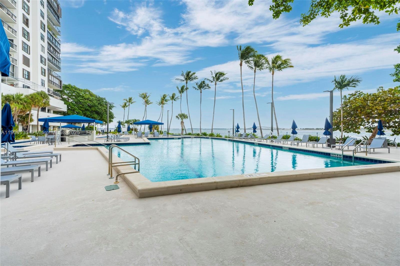 2333 Brickell Ave #517, Miami FL 33129