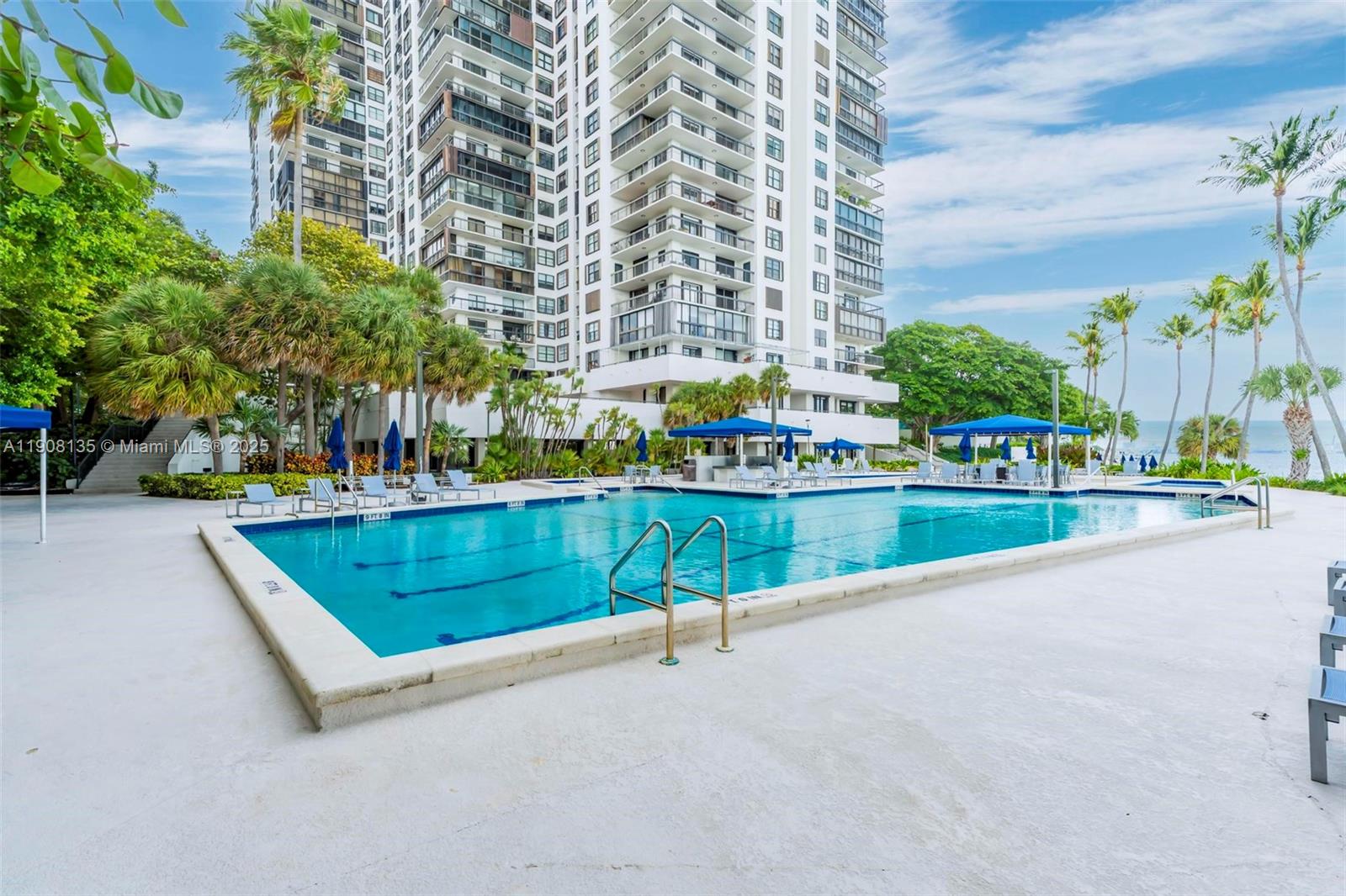 2333 Brickell Ave #517, Miami FL 33129