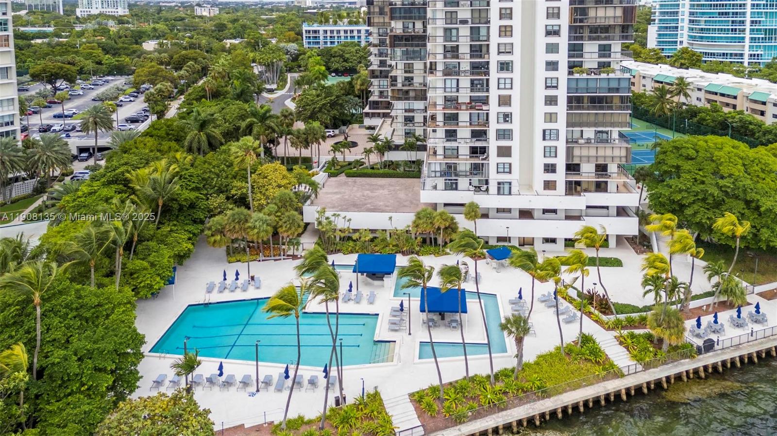 2333 Brickell Ave #517, Miami FL 33129