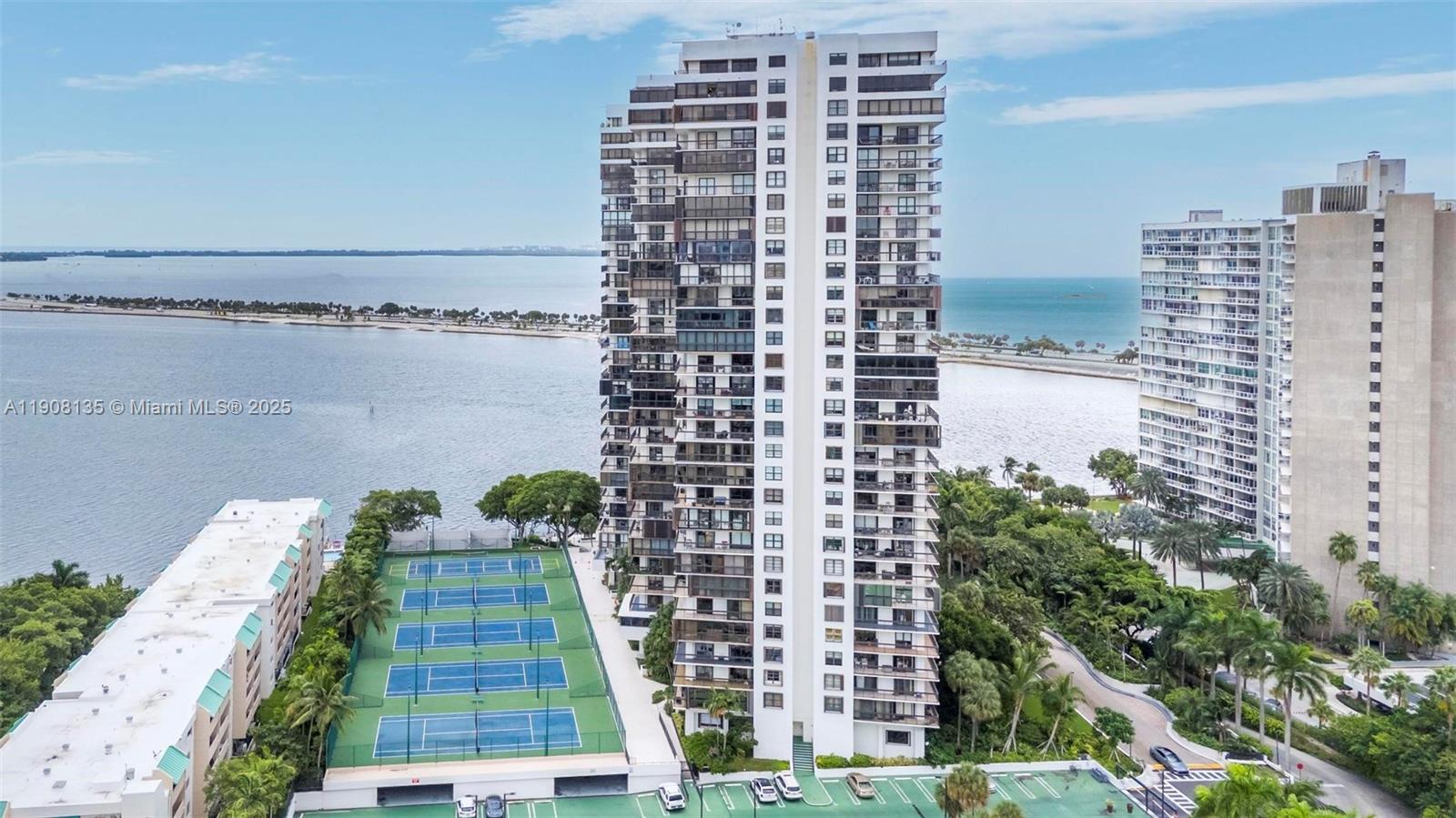 2333 Brickell Ave #517, Miami FL 33129