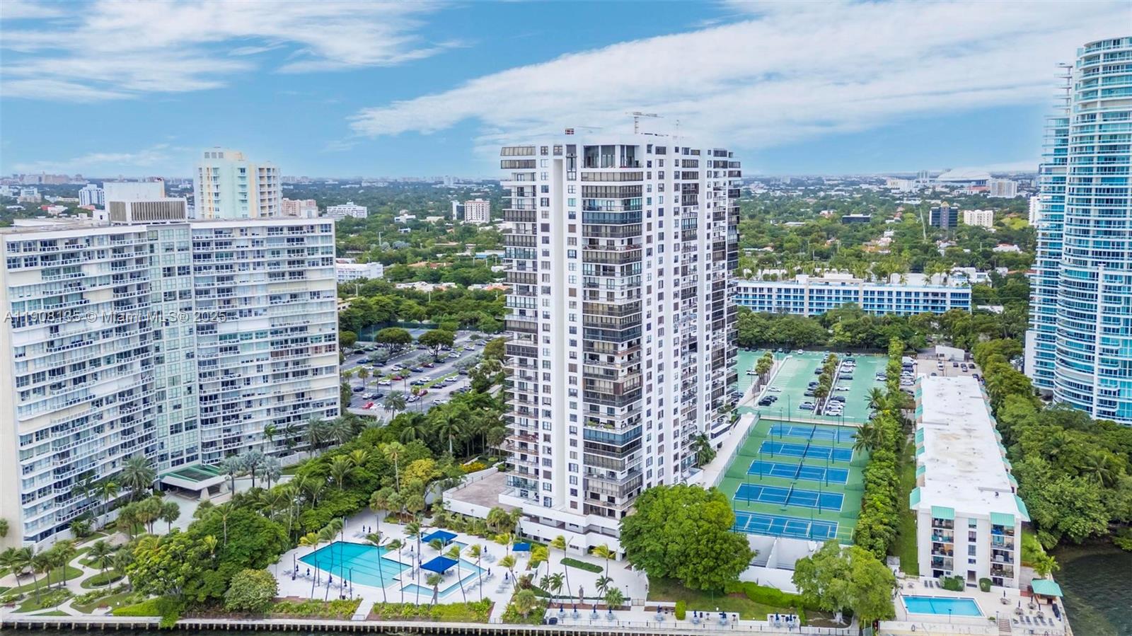 2333 Brickell Ave #517, Miami FL 33129