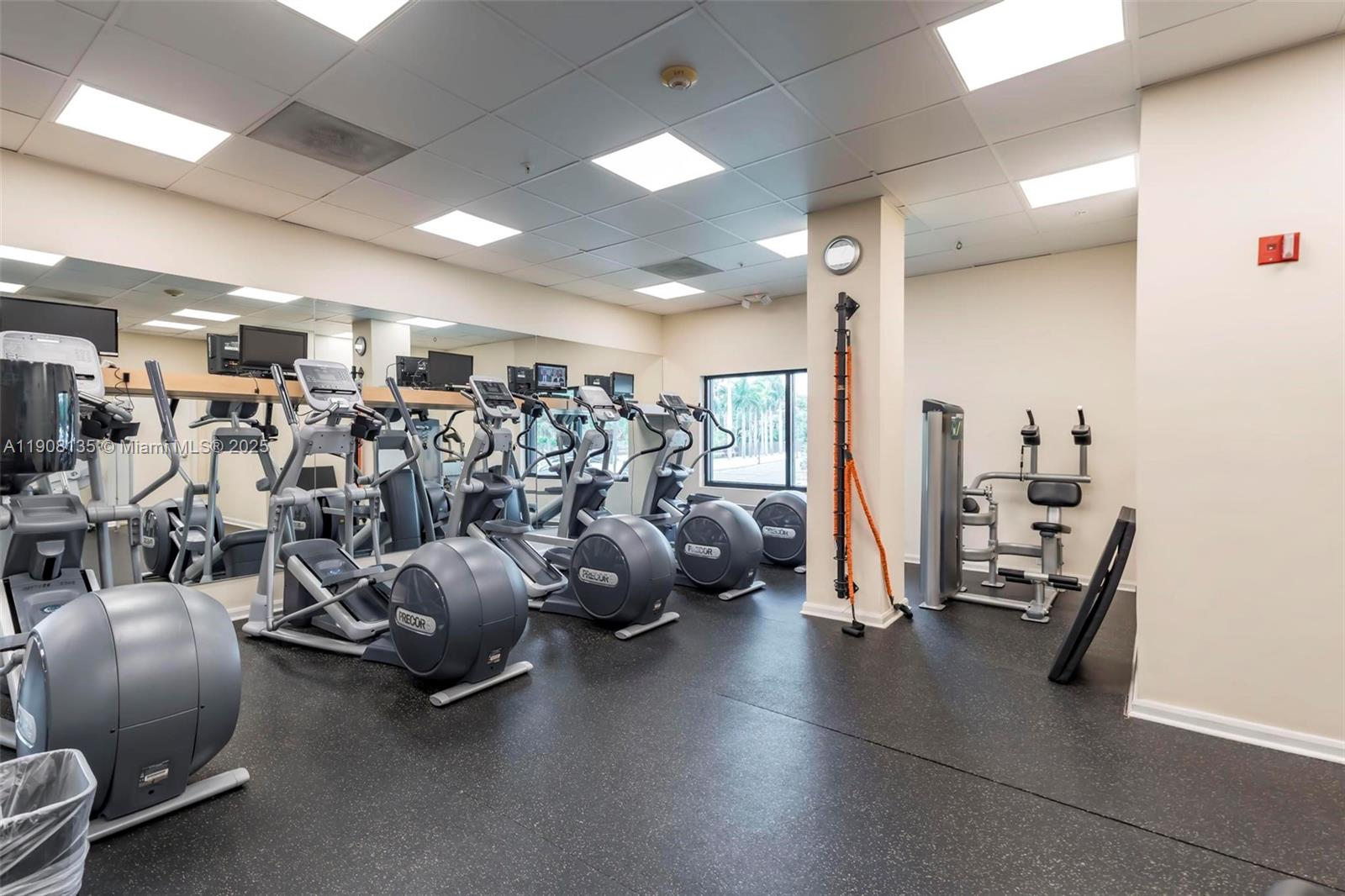 2333 Brickell Ave #517, Miami FL 33129